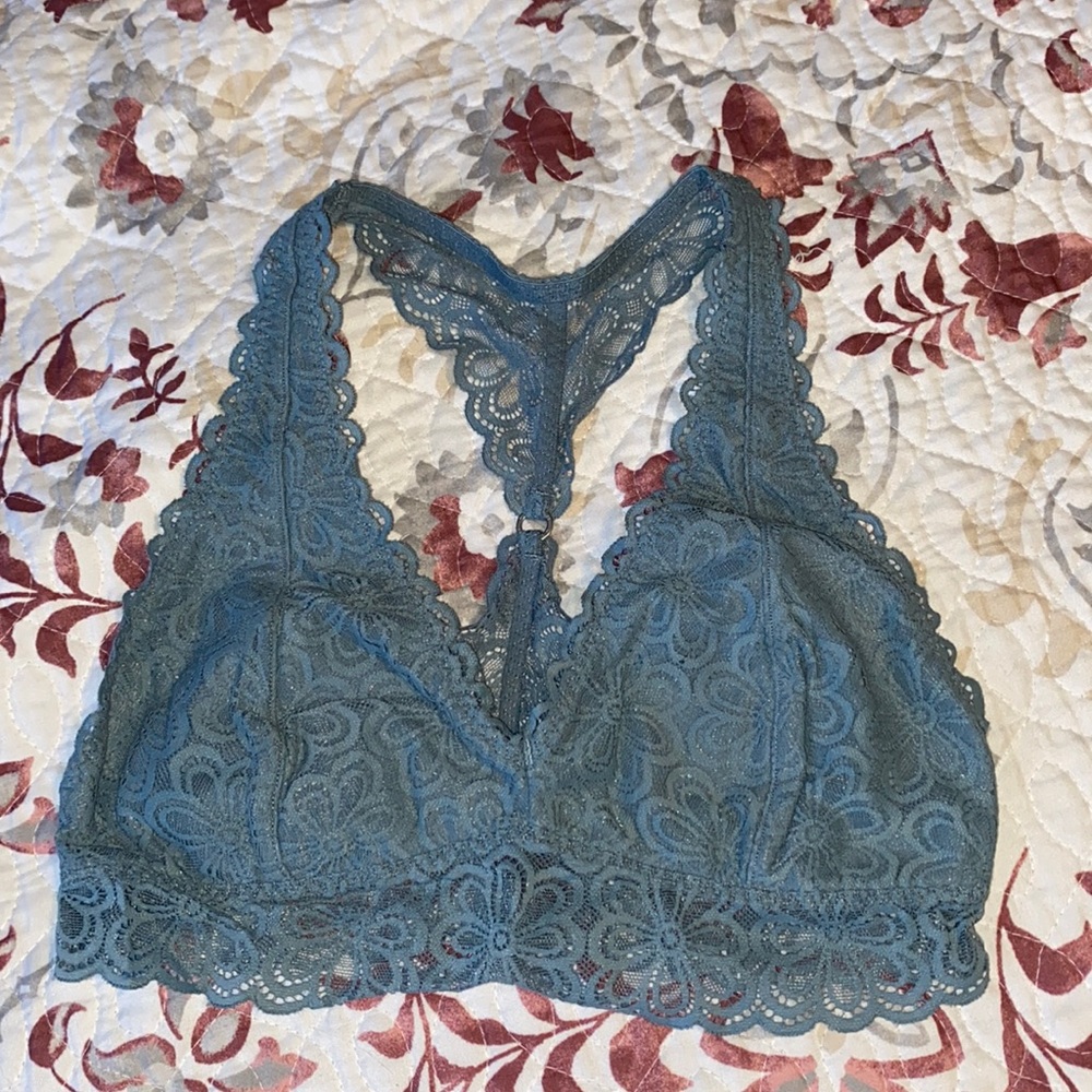 Hollister Bralette